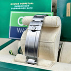 Rolex Submariner Date – ‘Hulk’