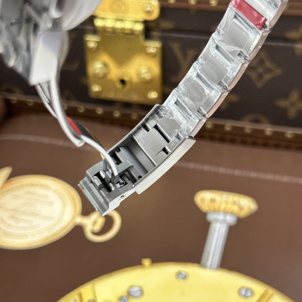Rolex Explorer