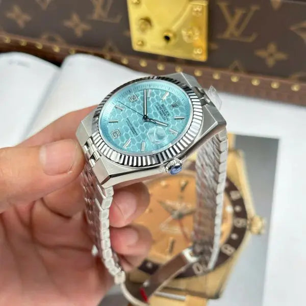 Rolex Land-Dweller