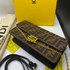 Fendi Sac à main en toile Baguette