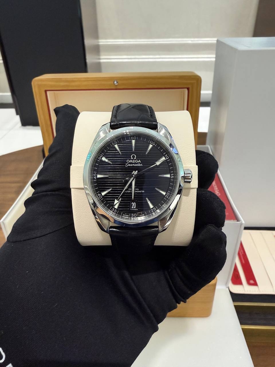 OMEGA SEAMASTER AQUA TERRA