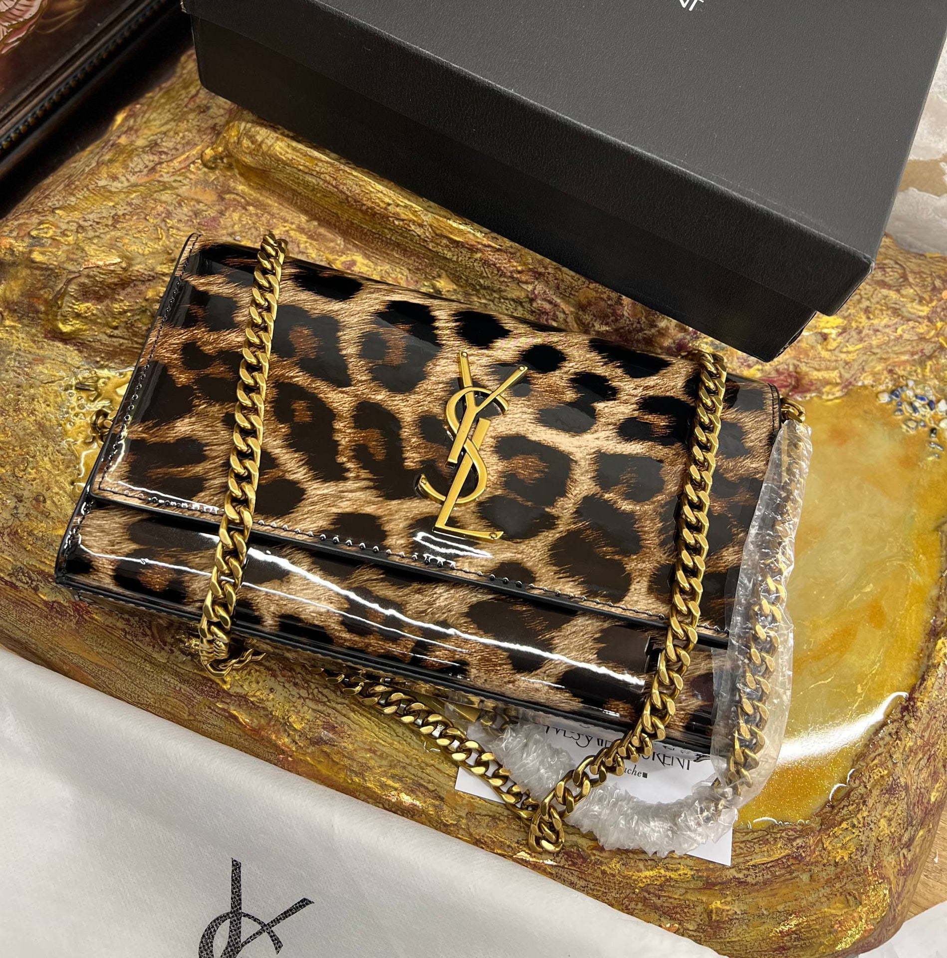 Ysl Kate Leopard