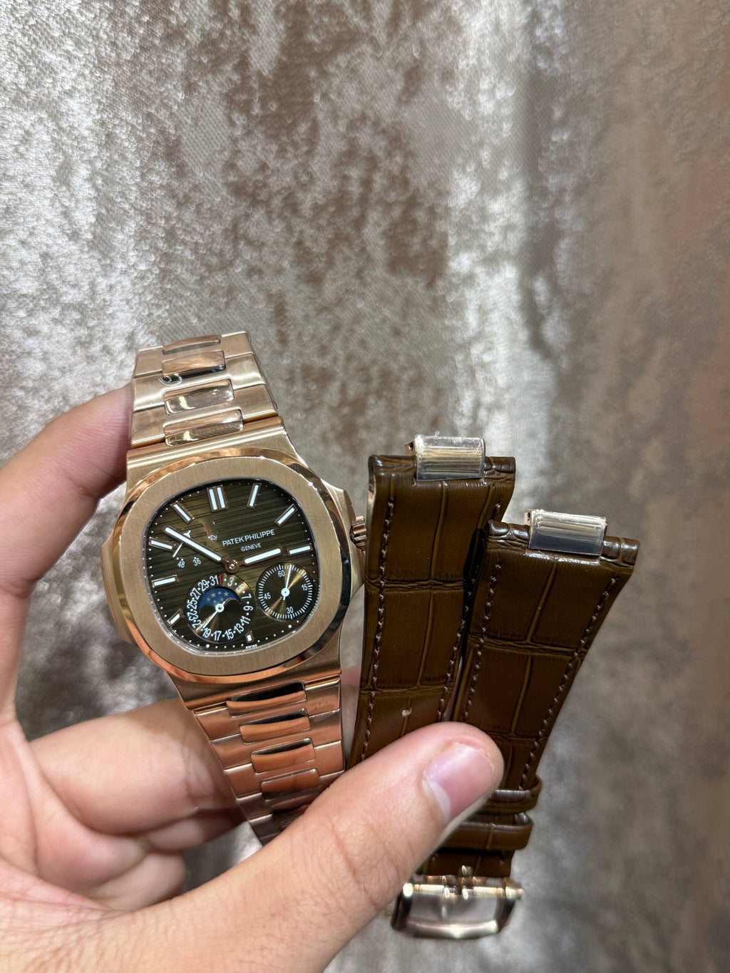 Patek Philippe 5712/1R-001m-Swiss