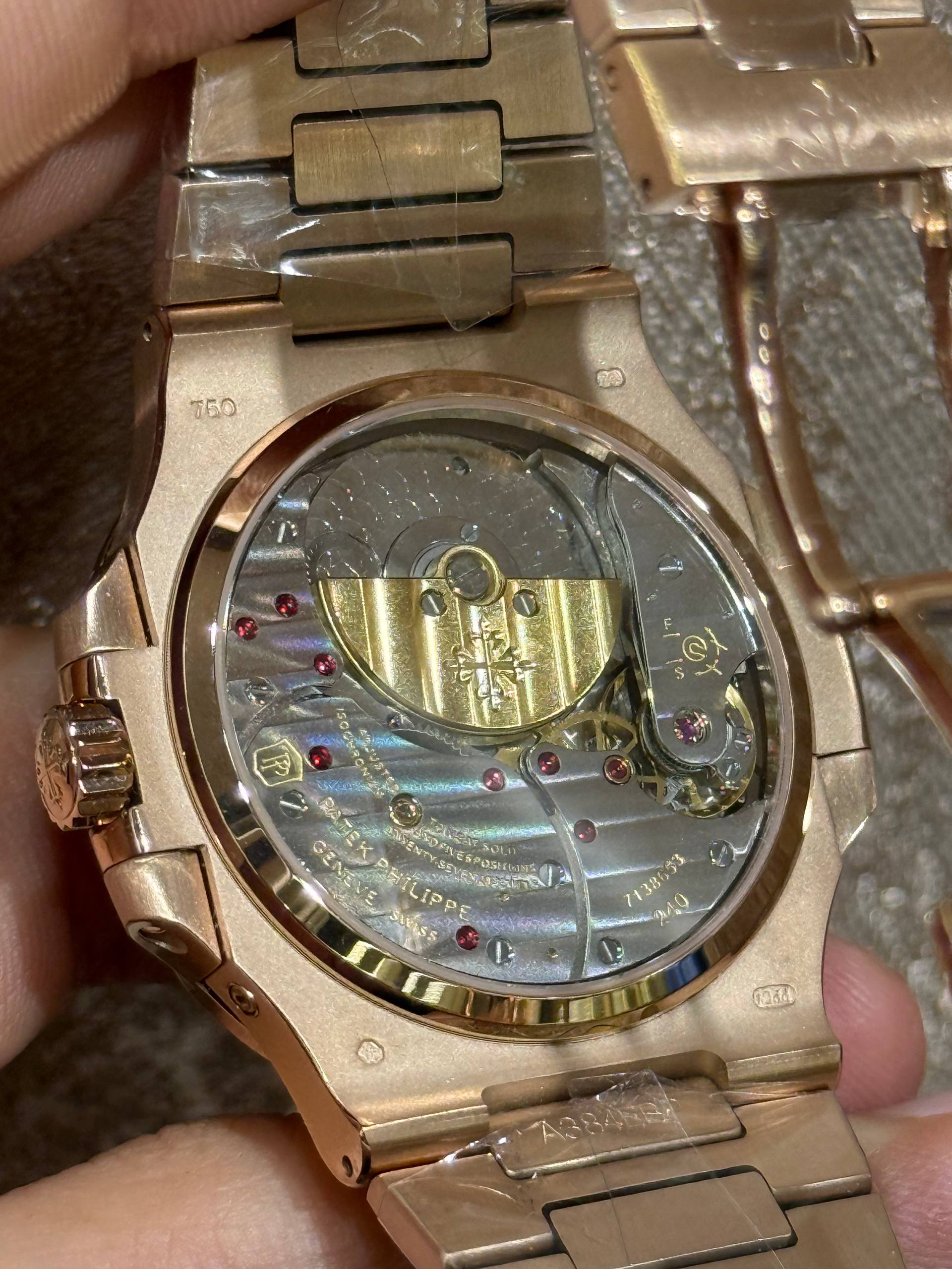 Patek Philippe 5712/1R-001m-Swiss