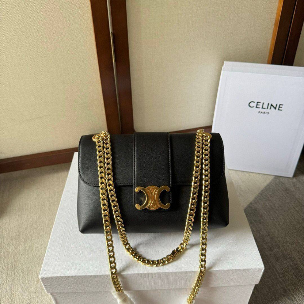 Celine Victoire Medium Noir