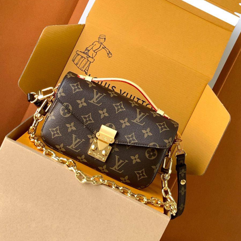 Pochette LV Métis East West